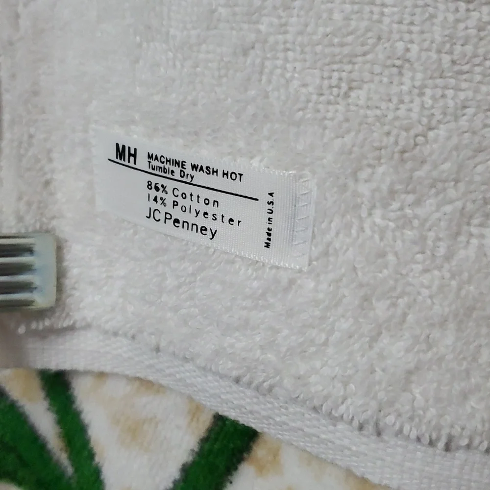 JC Penney Lily Towel Set 25